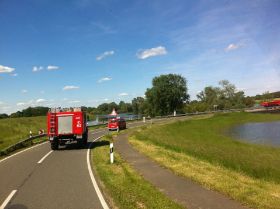 Feuerwehr Hochwasser 2013 Elbe 057.jpg