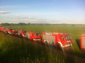 Feuerwehr Hochwasser 2013 Elbe 116.jpg