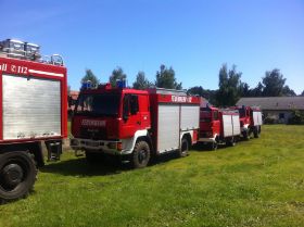 Feuerwehr Hochwasser 2013 Elbe 173.jpg